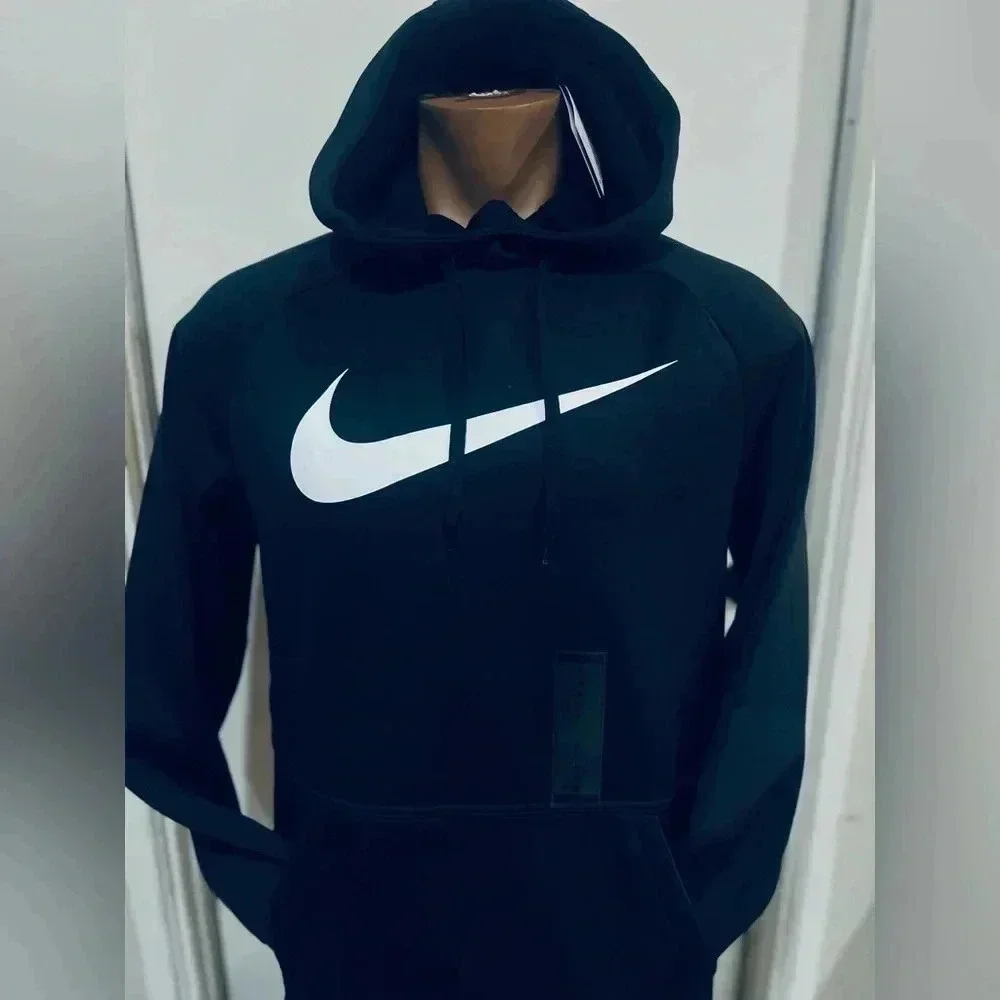 Nike Men's Therma Swoosh Hoodie size Medium very soft in the inside NWT